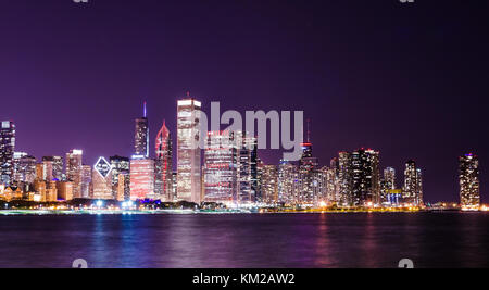 Chicago skyline at night Banque D'Images