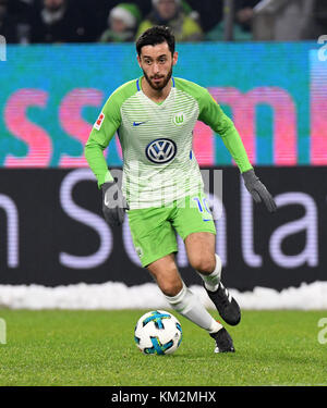 Wolfsburg, Allemagne. 03 décembre 2017. Yunus Malli de Wolfsburg en action lors du match de football allemand de Bundesliga entre le VfL Wolfsburg et Bor. Moenchengladbach dans la Volkswagen Arena de Wolfsburg, Allemagne, le 3 décembre 2017. Crédit : Peter Steffen/dpa/Alamy Live News Banque D'Images