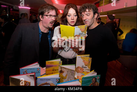 Auteurs Joel Morris et Jason Hazeley avec Diane Morgan de TV (Philomena Cunk, Phoenix Nights & Charlie Brooker's Screen Wipe) célébrant le jalon de 5 millions de ventes et le lancement de 11 nouveaux titres dans la série Ladybird Books for Grown-ups lors d'un événement de célébration au Royal Festival Hall avec : Joel Morris, Jason Hazeley, Diane Morgan où : Londres, Royaume-Uni quand : 02 Nov 2017 crédit : Andrew Fosker/PinPep/WENN.com Banque D'Images