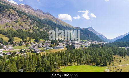 Village de Pontresina en Engadine, vue aérienne Banque D'Images