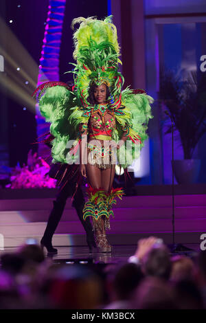 DORAL, FL - le 21 janvier : Miss Bahamas Tomacina Culmer 2014, le 63e Congrès annuel de défilé de Miss Univers Le 21 janvier 2015 à Miami, en Floride. People : Miss Bahamas Tomacina Culmer Banque D'Images