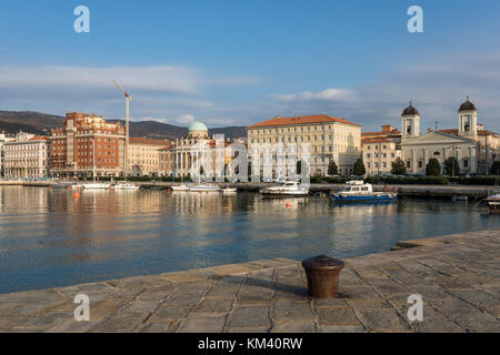 Molo audace et front de Trieste - Trieste, Frioul-Vénétie julienne, italie Banque D'Images