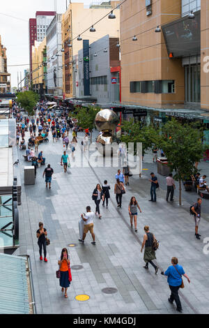 Randell Street Mall vu du point de vue élevé. Le centre d'Adélaïde, en Australie. Banque D'Images