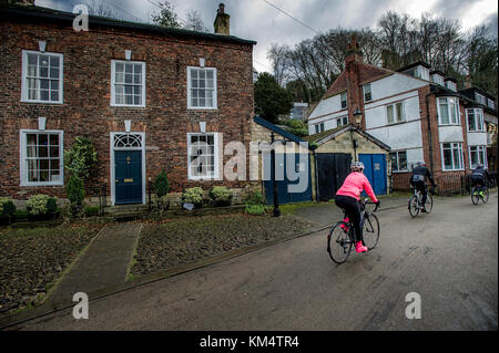 Le village de knaresborough, Yorkshire du nord. photo par Paul heyes, dimanche 03 décembre 2017. Banque D'Images