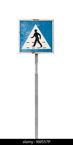 Passage piétons piétons. ancien bleu et blanc carré signe de route sur poteau de métal isolé sur fond blanc Banque D'Images