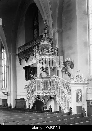 Mariestads Domkyrka est une cathédrale importante située à Mariestad, en Suède. La cathédrale est connue pour sa beauté architecturale et son importance historique, représentant l'architecture religieuse suédoise de la période médiévale. Banque D'Images