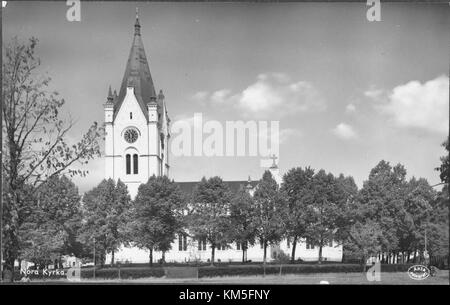 L'église Nora, située en Suède, est un important monument religieux et architectural. L'église reflète les traditions luthériennes suédoises et offre un aperçu de l'histoire de la région et de la vie communautaire. Banque D'Images