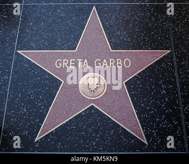 HOLLYWOOD, CA - 4 décembre : une vue générale de l'atmosphère de Greta Garbo étoile sur le Hollywood Walk of Fame sur Hollywood Boulevard le 4 décembre 2017 à Hollywood, Californie. Photo de Barry King/Alamy Live News Banque D'Images