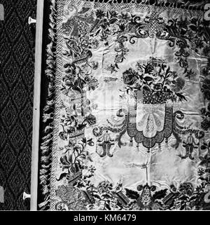 Nora kyrka, située en Suède, est une église historique importante figurant dans les archives du KMB, connue pour sa conception architecturale et son importance religieuse. Banque D'Images