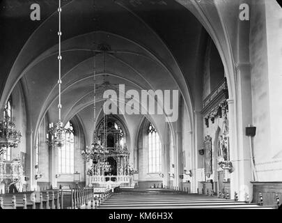 La cathédrale de Mariestad, située en Suède, est un excellent exemple d'architecture gothique. L'église est historiquement importante, servant à la fois de repère religieux et culturel dans la région. Sa conception complexe et sa riche histoire en font une partie importante du patrimoine architectural suédois. Banque D'Images