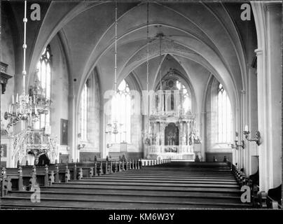 Mariestads Domkyrka, située à Mariestad, en Suède, est une cathédrale connue pour sa beauté architecturale et son importance culturelle. Il sert de site religieux majeur dans la région, mettant en valeur le style gothique suédois. Banque D'Images