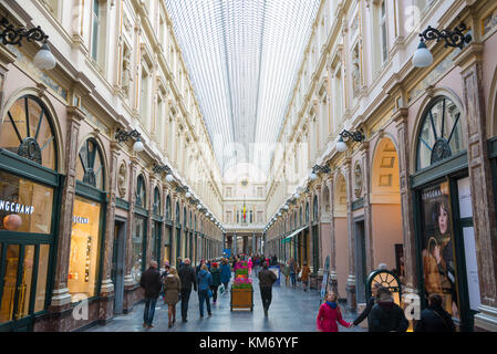 Bruxelles, Belgique - 22 Avril 2017 : les Galeries Royales Saint Hubert ou Koninklijke Sint-Hubertusgalerijen est une galerie marchande en Brussel, être Banque D'Images