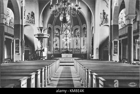 L'église Nora, située en Suède, est connue pour sa valeur historique et architecturale. L'église sert de site religieux important dans la communauté et fait partie du patrimoine culturel suédois. Banque D'Images