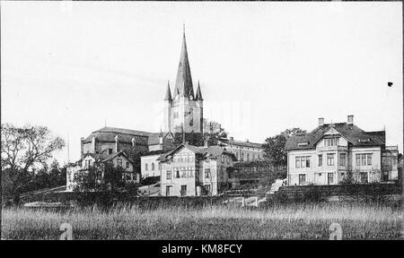Mariestad Cathedral, ou Mariestads Domkyrka, est une église importante située à Mariestad, en Suède. Il est connu pour son style néo-gothique et son importance pour la vie religieuse et culturelle de la région. Banque D'Images
