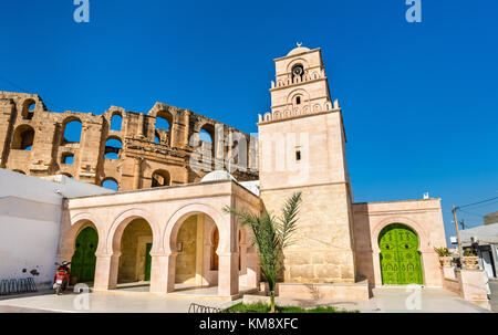 Mosquée et amphithéâtre d'El Jem, Tunisie Banque D'Images