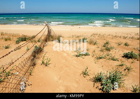 Plage vide,Chypre Banque D'Images