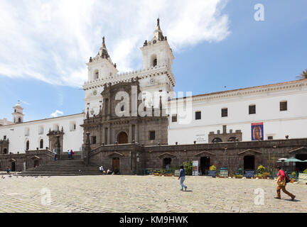 Église et couvent de Saint François, ( El San Francisco ), Plaza de San Francisco, Quito, Equateur, Amérique du Sud Banque D'Images