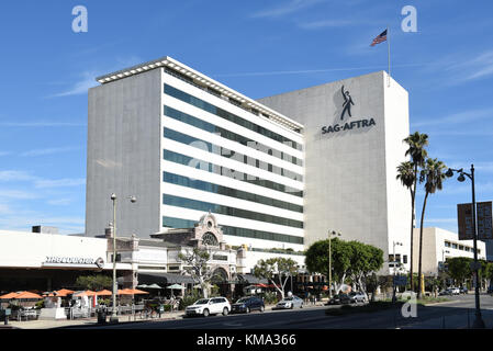 LOS ANGELES - NOV 24, 2017 : l'AFTRA SAG-bâtiment. Le syndicat représente environ 160 000 acteurs du cinéma et de la télévision, les journalistes, la radio personalit Banque D'Images