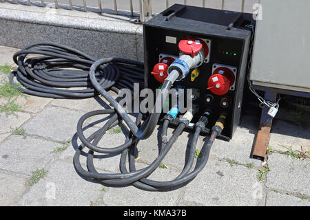 Distribution triphasée boîtier d'alimentation pour des manifestations en plein air Banque D'Images