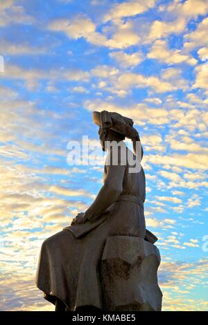 Statue du Prince Henri le Navigateur, de Lagos, dans l'ouest de l'Algarve, Algarve, Portugal, Europe Banque D'Images