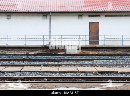 Maison Centre de contrôle situé à proximité de la plate-forme ferroviaire de la ville se trouve dans le nord de la Thaïlande. Banque D'Images