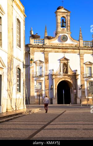 Arco da Vila, Faro, Algarve de l'Est, Algarve, Portugal, Europe Banque D'Images