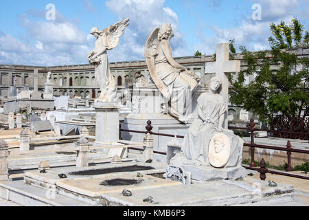 'Sleeping Beauty', Familia Rumbaut, Cementerio la Reina, cimetière historique à Cienfuegos, Cuba Banque D'Images