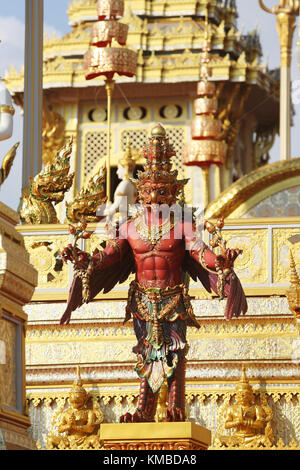 La Thaïlande est tard le roi Bhumibol Adulyadej est un crématorium à Bangkok. Il a été incinéré le 26 octobre 2017. Banque D'Images