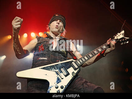 Michael Schenker Group exécutant « Michael Schenker Fest » à Manchester O2 Ritz avec: Michael Schenker Group, MSG, Michael Schenker où: Manchester, Royaume-Uni quand: 04 nov 2017 crédit: Sakura/WENN.com Banque D'Images