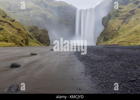 SKOGAFOSS - VIK [Cascades] Banque D'Images