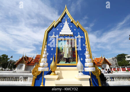 Bangkok, Bangkok, la Chine. 9Th jul 2017. Bangkok, Thaïlande-2017 :(usage éditorial seulement. la Chine).Le Wat Benchamabophit, également connu sous le nom de temple de marbre, est un temple bouddhiste (WAT) dans le district de Dusit Bangkok, Thaïlande. Également connu sous le nom de temple de marbre, c'est l'un des plus beaux temples de bangkok et une attraction touristique majeure. c'est typique du style de bangkok orné high gables, est-out des toits et élaborer de faîtage. crédit : l'Asie sipa/zuma/Alamy fil live news Banque D'Images