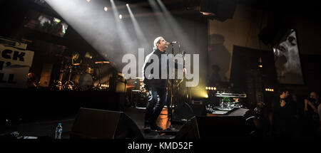 Plymouth, Royaume-Uni. 6e dec 2017. Liam Gallagher à Plymouth Pavilions sur son comme vous avez été tournée. crédit : Steve lewington/ alamy live news Banque D'Images