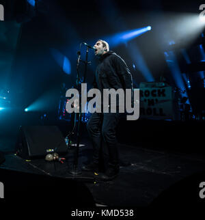 Plymouth, Royaume-Uni. 6e dec 2017. Liam Gallagher à Plymouth Pavilions sur son comme vous avez été tournée. crédit : Steve lewington/ alamy live news Banque D'Images