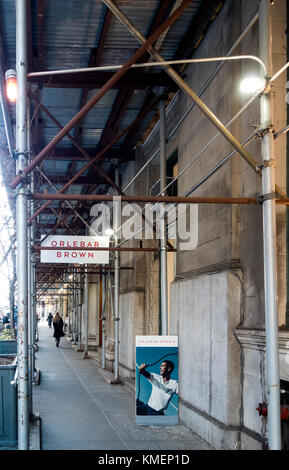 Un échafaudage sur un bâtiment à SoHo, New York City Banque D'Images