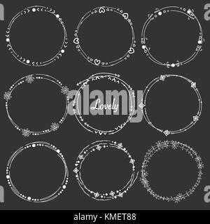 Vector set de cadres ronds séparateurs pour la décoration. vector illustration faite à la main. Illustration de Vecteur