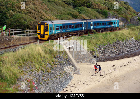 Pont ferroviaire sur l'Afon Mawddach à Barmouth, Gwynedd, Pays de Galles, Royaume-Uni Banque D'Images