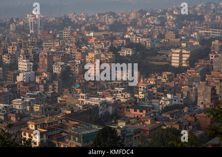 Vue sur la ville de Katmandou swayambhunath. tourisme au Népal Banque D'Images