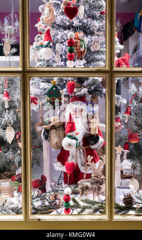 Tout mon Cœur cadeaux vitrine de Noël à Broadway. Cotswolds, Gloucestershire, Angleterre Banque D'Images