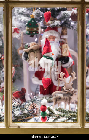 Tout mon Cœur cadeaux vitrine de Noël à Broadway. Cotswolds, Gloucestershire, Angleterre Banque D'Images