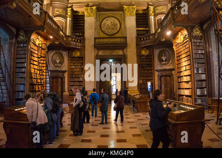 Intérieur de la Bibliothèque publique nationale d'Autriche à Vienne, Autriche, Europe Banque D'Images