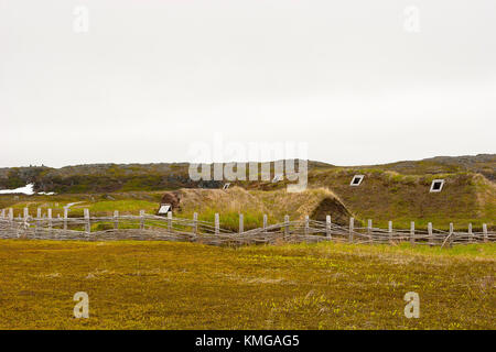 Viking longhouse au lieu historique national de l’Anse aux Meadows, Terre-Neuve-et-Labrador Canada. Banque D'Images