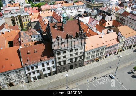 Plzen, République tchèque - circa août - Hôtel de ville renaissance et la colonne de la peste en août 2013 à Plzen ville, région de Bohême de l'ouest, en République tchèque. plz Banque D'Images