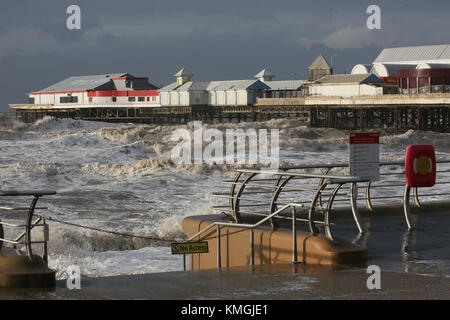 Blackpool, Royaume-Uni. 07Th Dec, 2017. L'une des villes dans une mer de Piers, Blackpool, Lancashire,7 Décembre, 2017 (C)Barbara Cook/Alamy Live News Crédit : Barbara Cook/Alamy Live News Banque D'Images