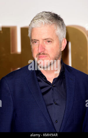 Londres, Royaume-Uni. Dec 11, 2017. Anthony McCarten assister à la première du Royaume-Uni plus sombres à l'Odeon Leicester Square, Londres lundi 11 décembre 2017 Crédit : Peter Phillips/Alamy Live News Banque D'Images