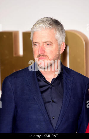 Londres, Royaume-Uni. Dec 11, 2017. Anthony McCarten assister à la première du Royaume-Uni plus sombres à l'Odeon Leicester Square, Londres lundi 11 décembre 2017 Crédit : Peter Phillips/Alamy Live News Banque D'Images