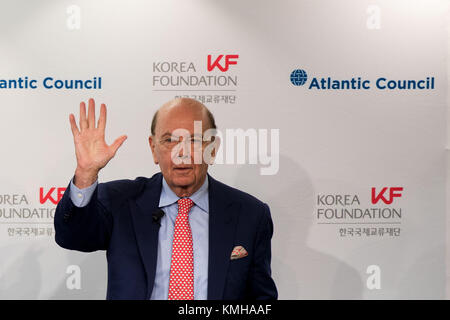 Washington, USA. Dec 12, 2017. Secrétaire au Commerce des États-Unis Wilbur Ross participe à la fondation de l'Atlantique à Council-Korea Forum Conseil de l'Atlantique, à Washington, DC, États-Unis, le 12 décembre 2017. Credit : Ting Shen/Xinhua/Alamy Live News Banque D'Images