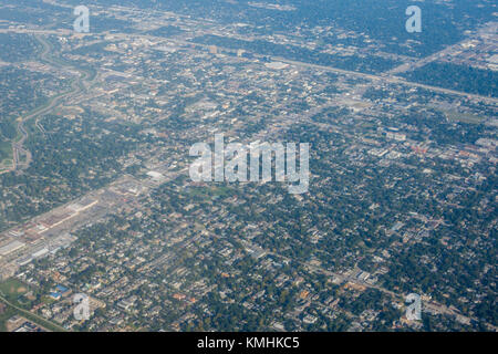 Zone metropolis de Houston, Texas banlieue d'en haut dans un avion Banque D'Images