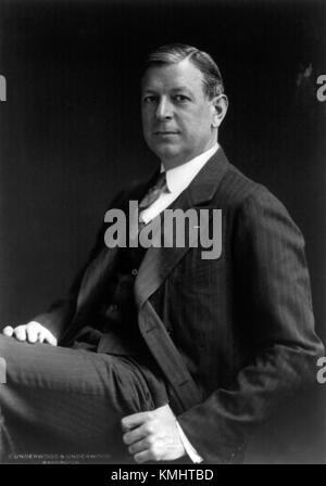 Portrait de Dwight F. Davis, fondateur de la Coupe Davis et 49e secrétaire à la Guerre des États-Unis. Banque D'Images