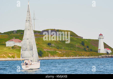 Location dans l'océan Atlantique avec Georges Island Lighthouse (1917), Halifax, Nouvelle-Écosse, Canada Banque D'Images