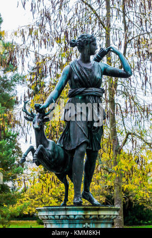 La fontaine de Diane, jardins du château de Fontainebleau, Fontainebleau, France Banque D'Images